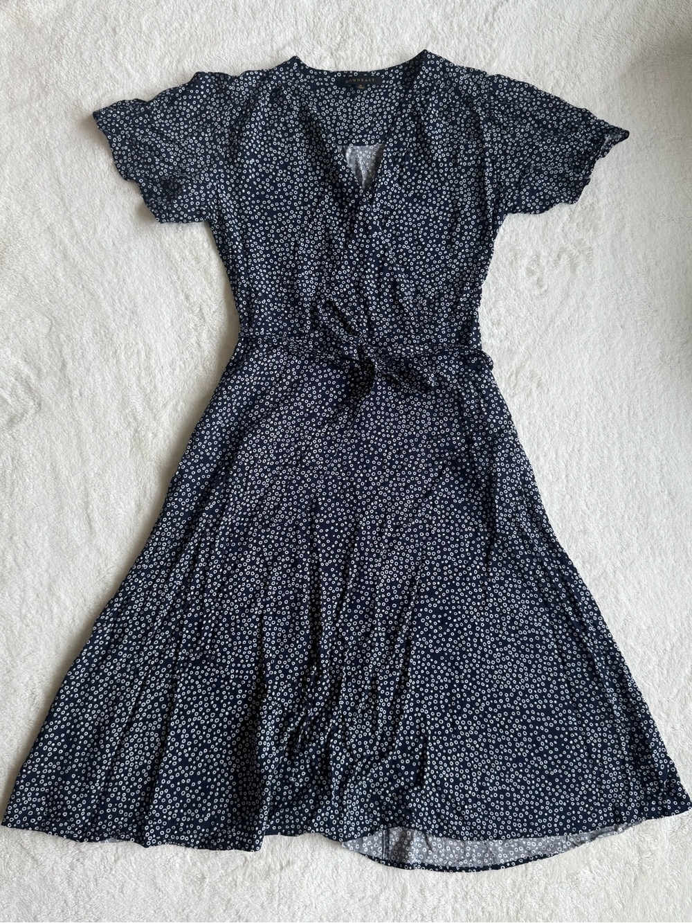 DownEast Navy & White Ditsy Floral Midi Dress — Medium